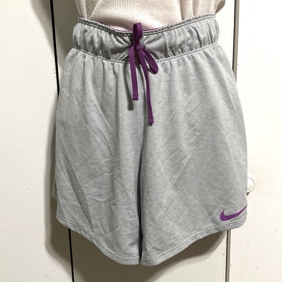 NIKE Dri-Fit Athletic Athleisure Shorts Wide Waistband Gray Purple XS - Picture 3 of 13